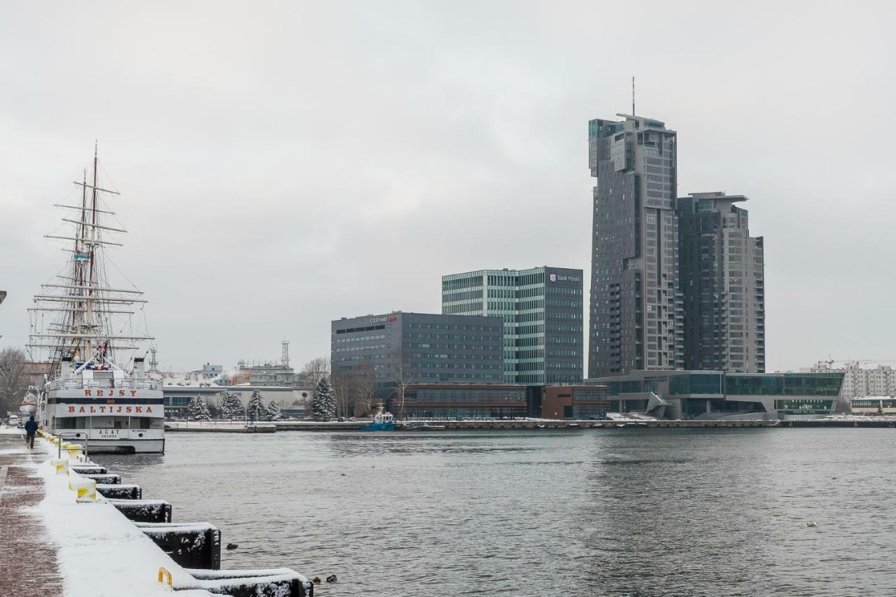 Goodhome - Sea Towers Apartment Гдиня Екстер'єр фото